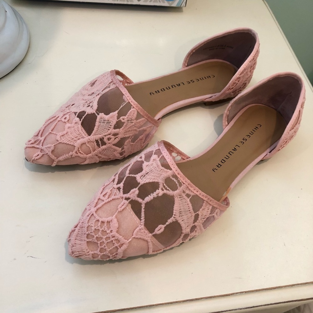 Chinese Laundry Pointed Toe Lace Flats Size 8